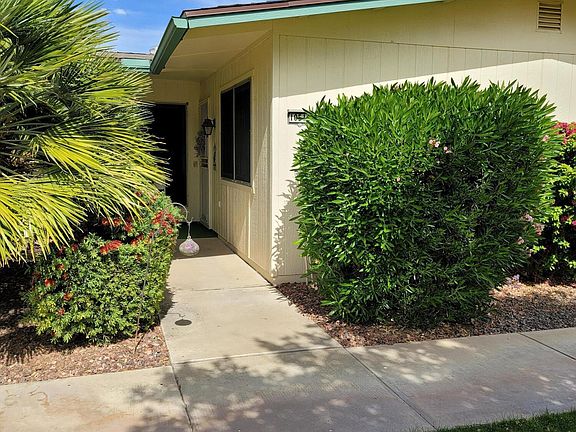 3rd image of 10510 W Highwood Ln