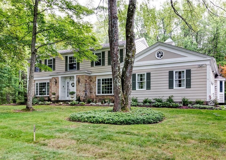 1st image of 12207 S Wintergreen Dr