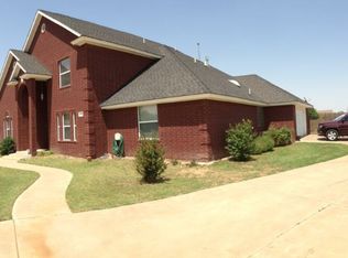 307 Oakridge Ave, Lubbock, TX 79416