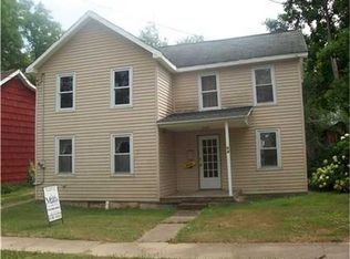 54 Brook St, Corry, PA 16407
