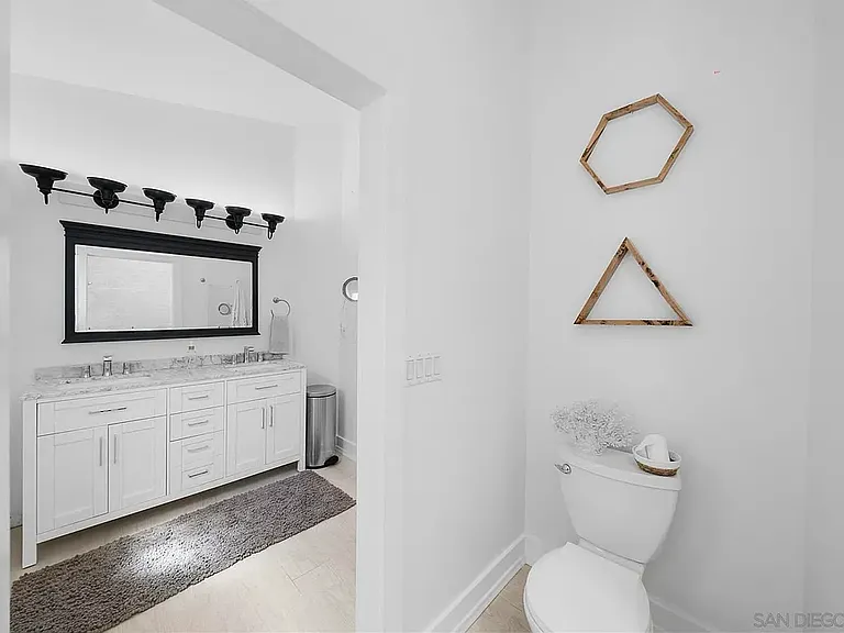 255 Elm Ave — Photo 19