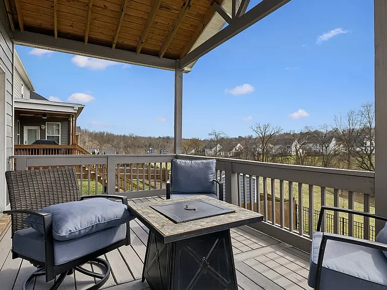 723 Tennypark Ln — Photo 17