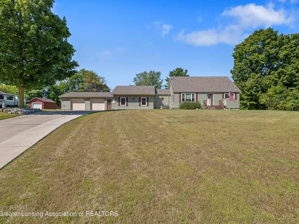 2855 N Stewart Rd, Charlotte, MI 48813