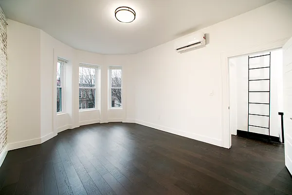 Rented by Voro NYC | media 9