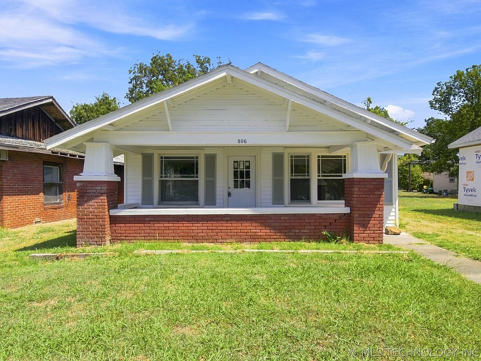 1st image of 806 S Price Ave