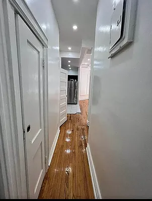 Rented by Space Real Estate | media 12