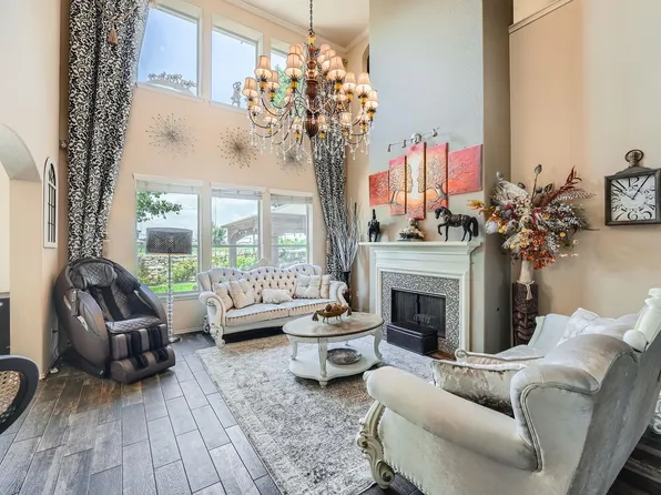 1116 Augusta Bend Dr, Hutto, TX 78634