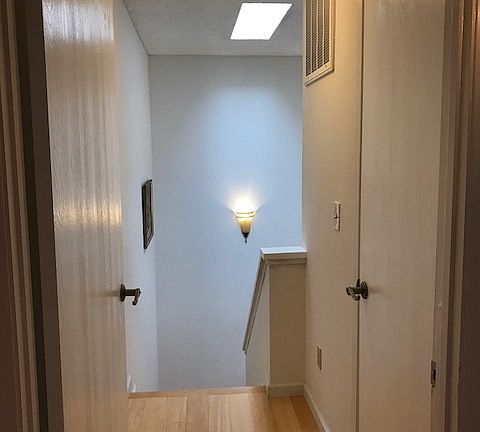 3rd image of 685 Palomino Dr #B