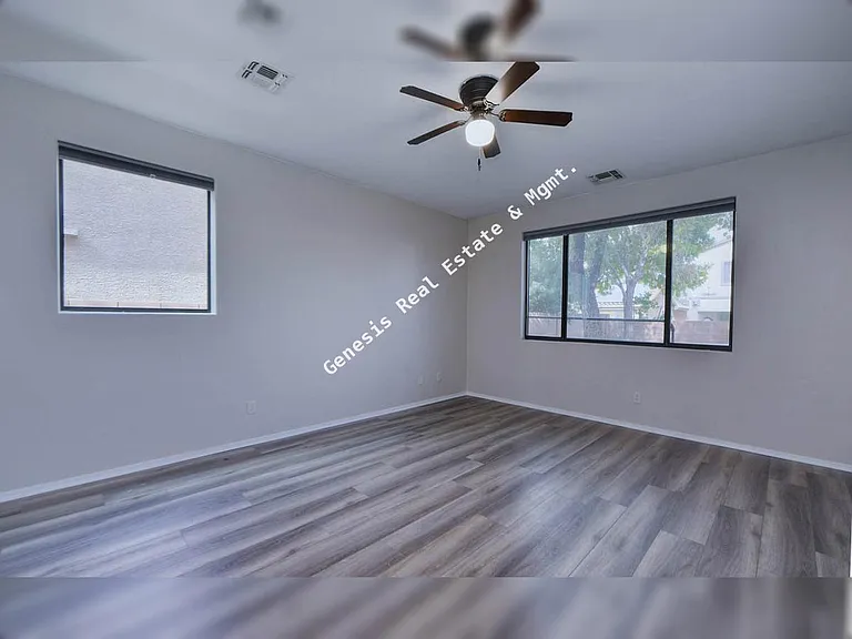 10569 E Avalon Park St — Photo 10