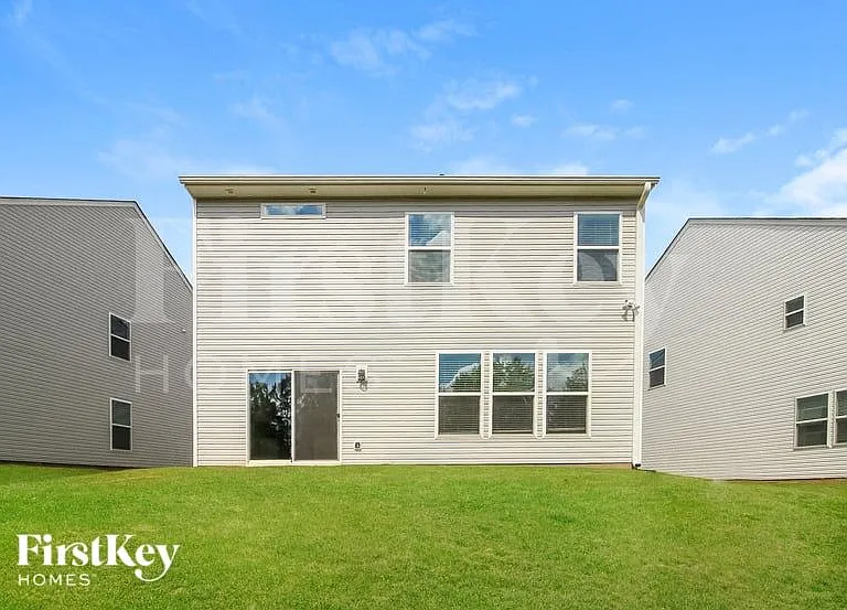 302 Ashborne Ln — Photo 15