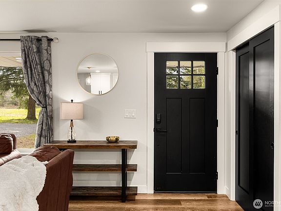 3rd image of 11607 Woods Lake Road