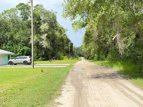 3rd image of 3560 E Bellshire Pl Lot 39