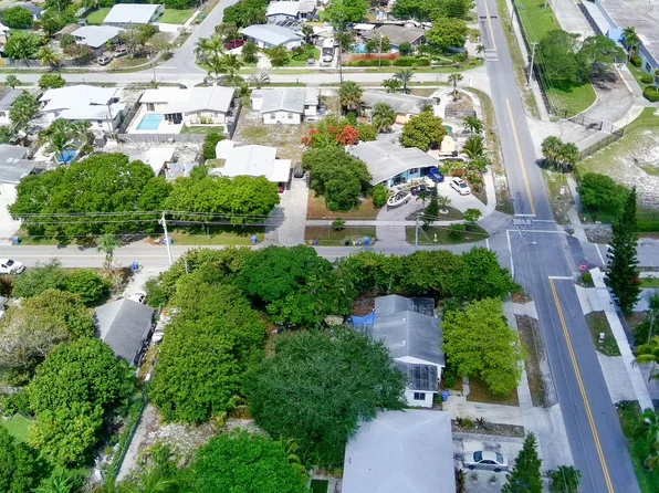 714 W Pine Street #E, Lantana, FL 33462