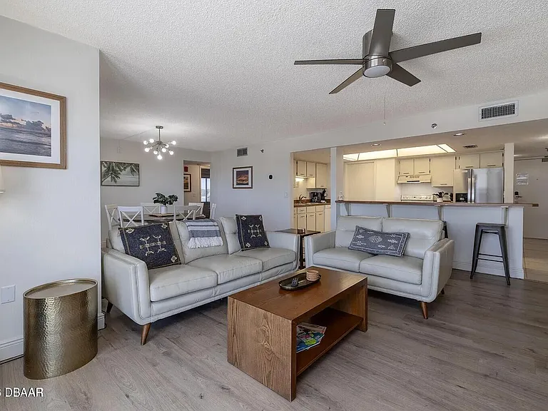 1513 Ocean Shore Blvd #2C — Photo 11