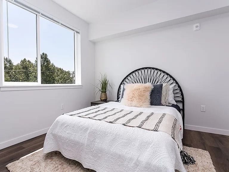 The Vantage - Bellingham's Premier Apartment Building — Photo 18
