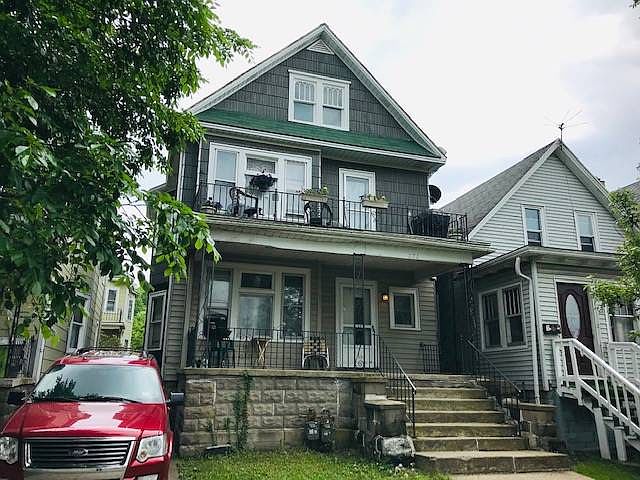 2nd image of 271 Bird Ave