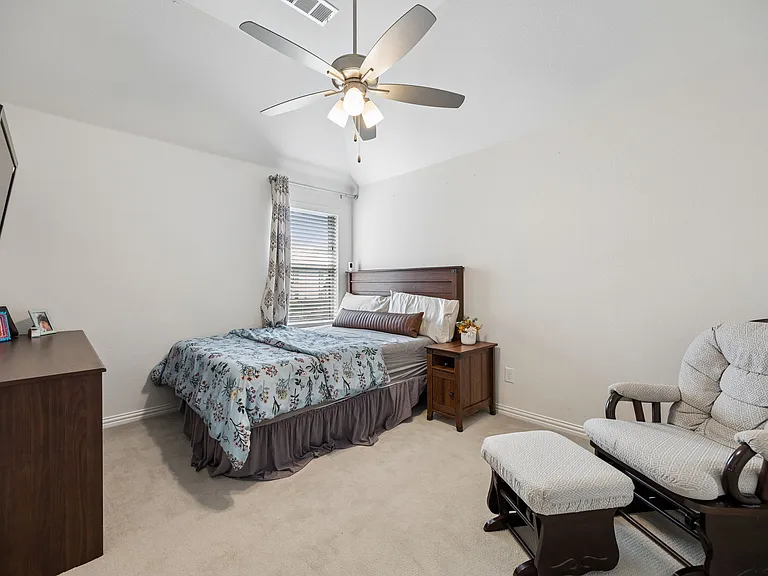 4131 Dewberry Ln — Photo 33