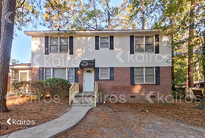 1st image of 2603 Putnam St