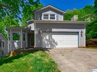 515 Farmingdale Rd SE, Huntsville, AL 35803