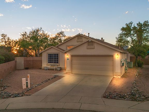 3rd image of 3718 W Sundial Pl