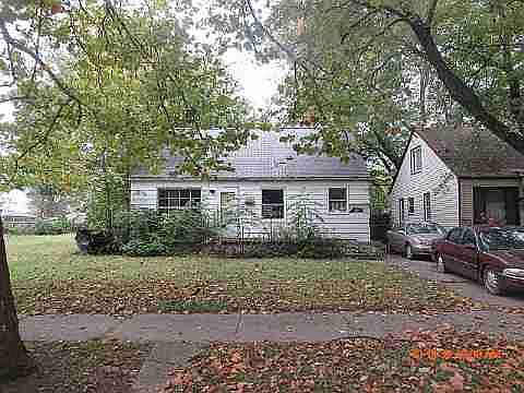 11755 Pierson