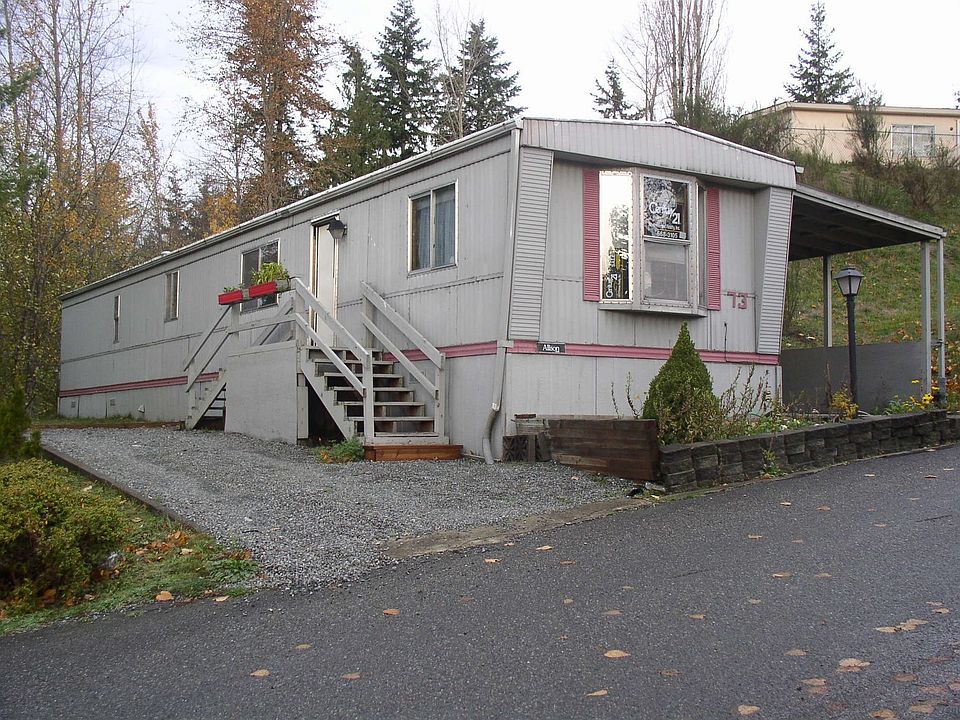 Main entrance, parking