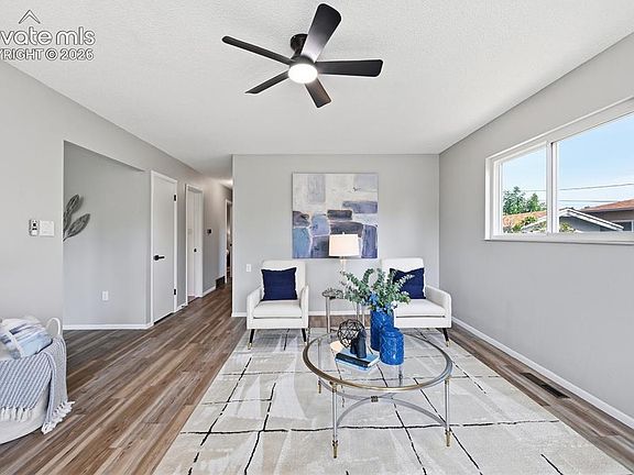 5th image of 830 Tia Juana St