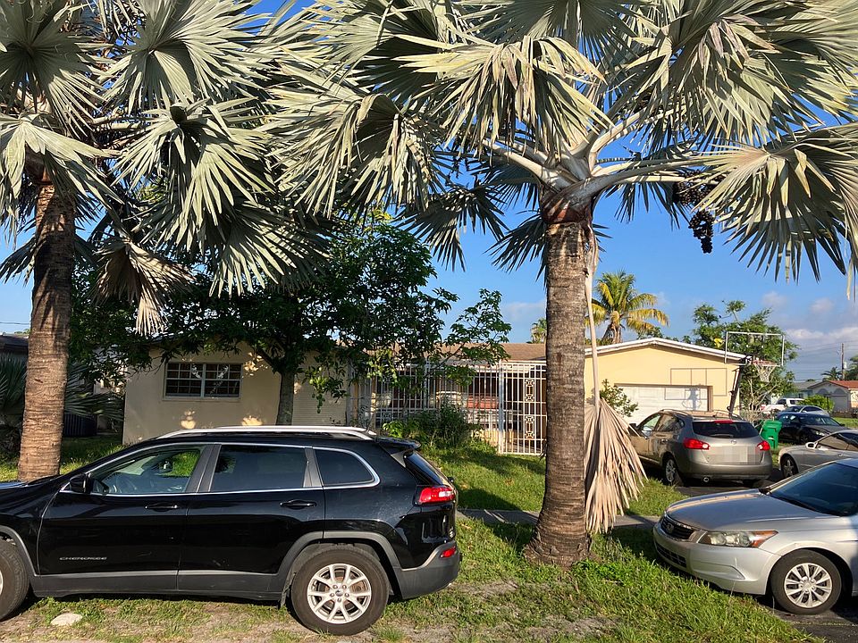1st image of 3608 Island Dr