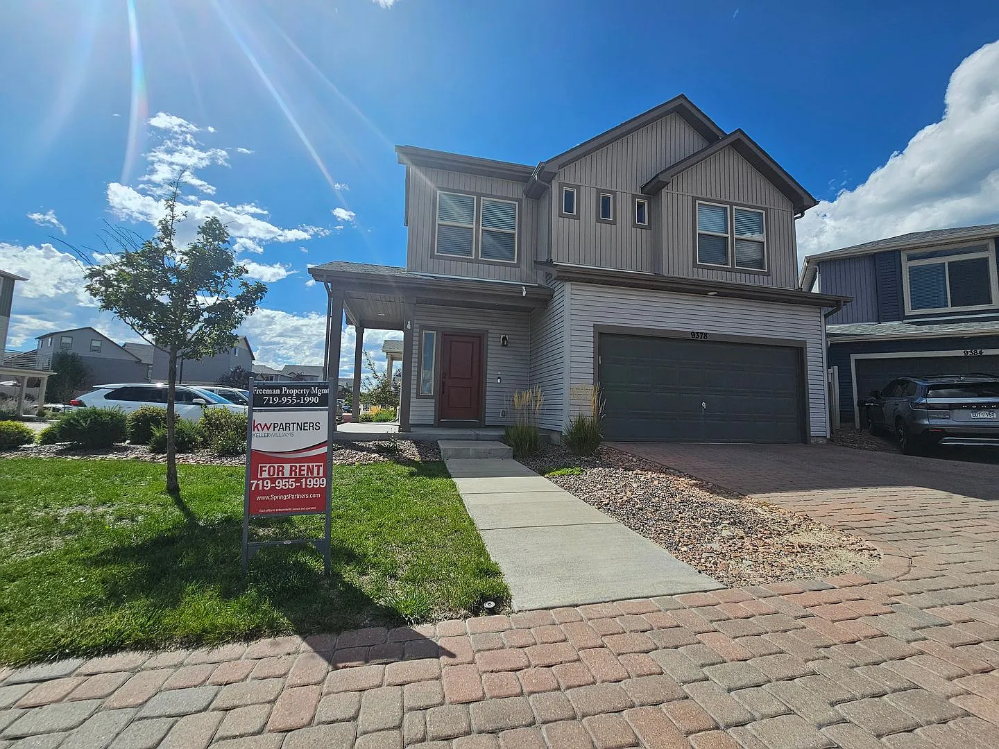 Beautiful 3-Bedroom, 3-Bathroom Home in Banning Lewis Ranch — Photo 1