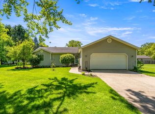 3435 N Pressler Dr, Warsaw, IN 46582