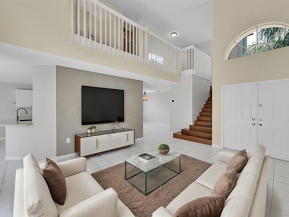 2nd image of 5309 NW 117th Avenue