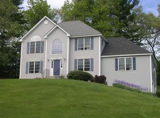 37 Hidden Rd, Dracut, MA 01826