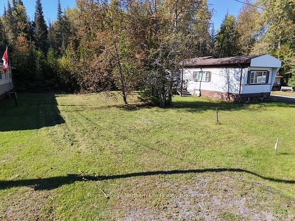 3rd image of 10 Goward Ave