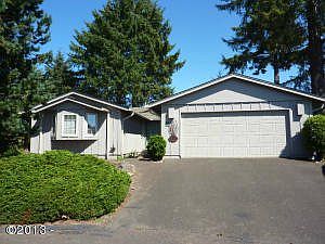 2nd image of 1130 NE Aldertree Ln