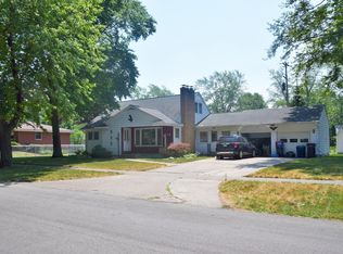 1113 Sherwood Rd, Muskegon, MI 49441