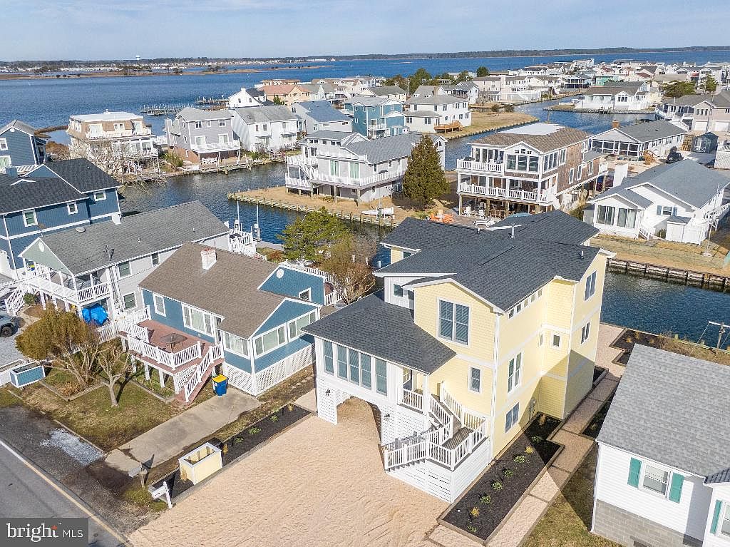 31 W Atlantic St, Fenwick Island, DE 19944 Zillow