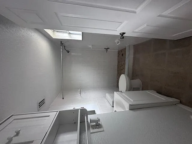 1450 39th St NW — Photo 16