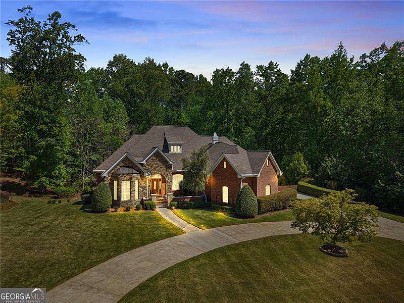 1st image of 4332 Stratford Dr