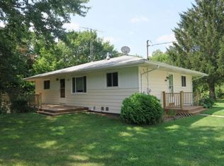 10946 Pucker St, Niles, MI 49120