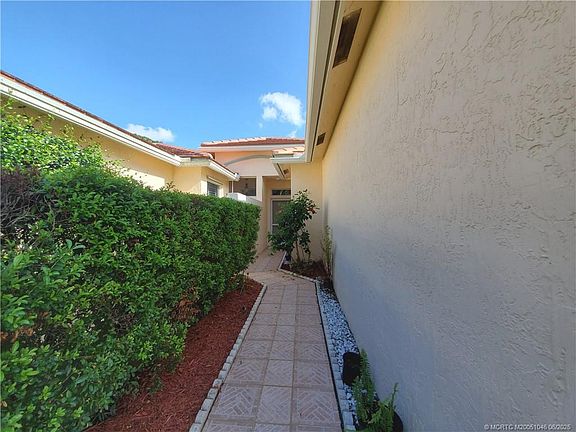 2nd image of 1393 SW Greens Pointe Way