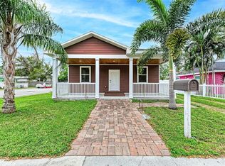 1516 11th St W, Bradenton, FL 34205