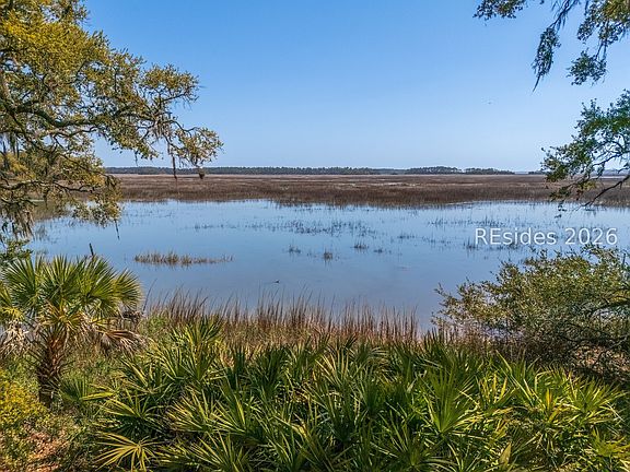 2nd image of 245 Davies Rd