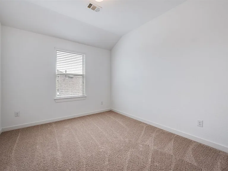 1728 Heron Way — Photo 19