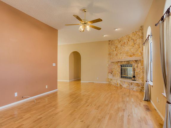 4th image of 5005 Oso Grande Ct NE