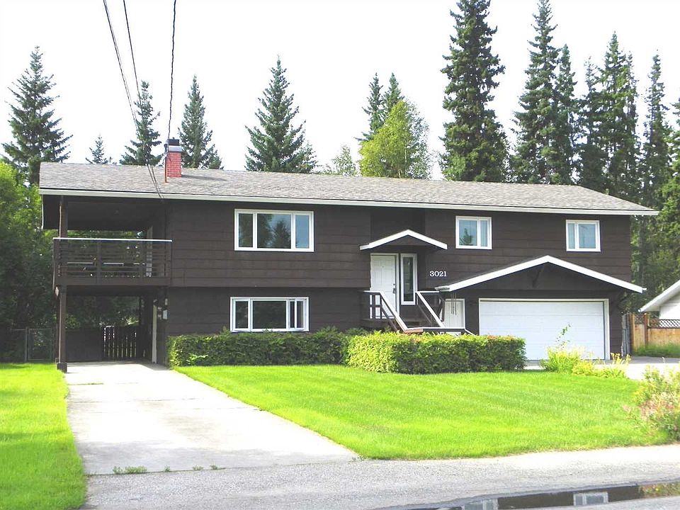 1st image of 3021 Riverview Dr