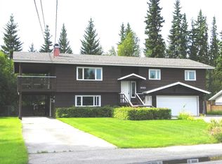 3021 Riverview Dr, Fairbanks, AK 99709