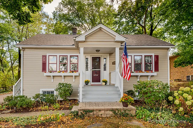 363 Geneva Rd photo 1