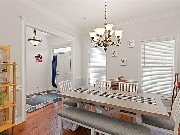 4th image of 11 Bice Ct