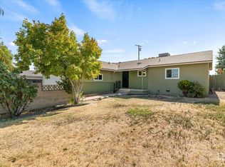 2204 Pageant St, Bakersfield, CA 93306