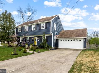 1124 Green Briar Rd, Cherry Hill, NJ 08034